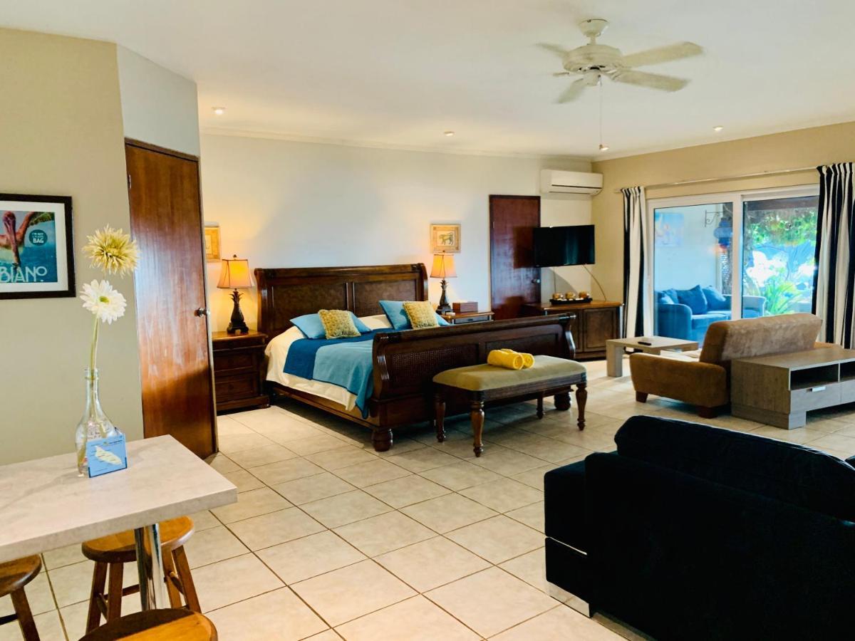Aruba Sunset Beach Studios Palm Beach Exteriör bild
